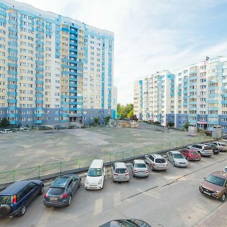 NSK-Kvartirka, Gorskiy Apartment, 67 Novosibirsk Exteriör bild